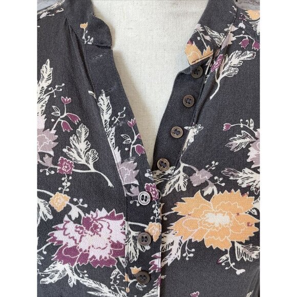 Free People Womens Blouse Floral Gray Bell Sleeves‎ High Low V Neck S - Picture 3 of 6